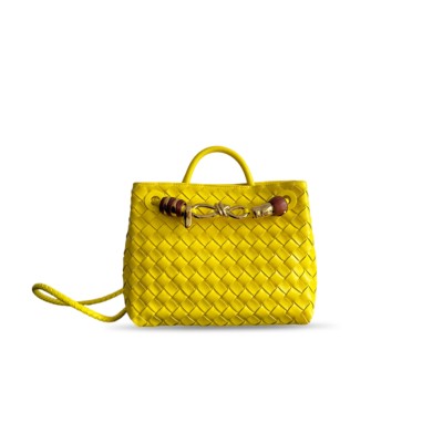 BOTTEGA VENETA SMALL ANDIAMO NUT COLOR BAG 743568 (25*22*10.5cm) BOTTEGA VENETA SMALL ANDIAMO NUT COLOR BAG 743568 (25*22*10.5cm)